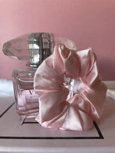 Load image into Gallery viewer, Mulberry Silk Scrunchie