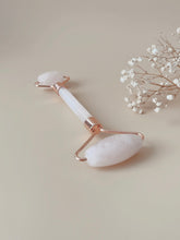 Load image into Gallery viewer, Crystal Face Roller