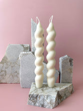 Load image into Gallery viewer, Twisted Pillar